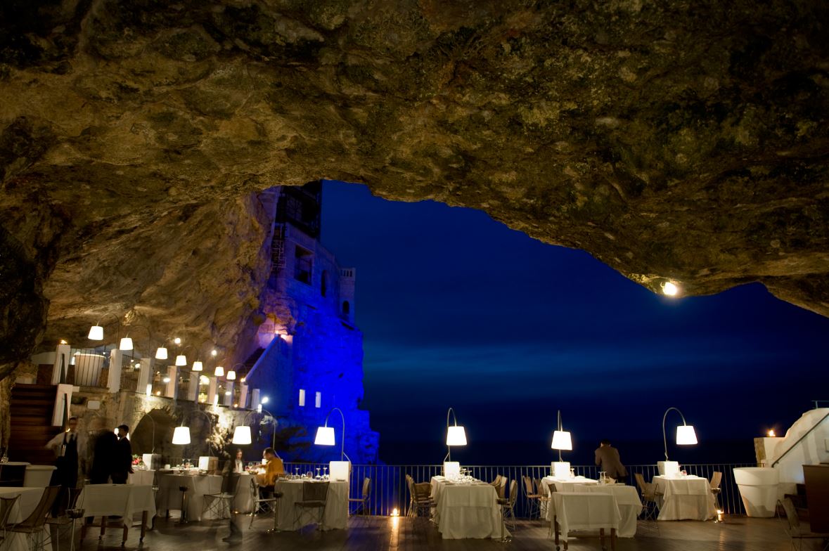 Grotta palazzese Polignano a Mare